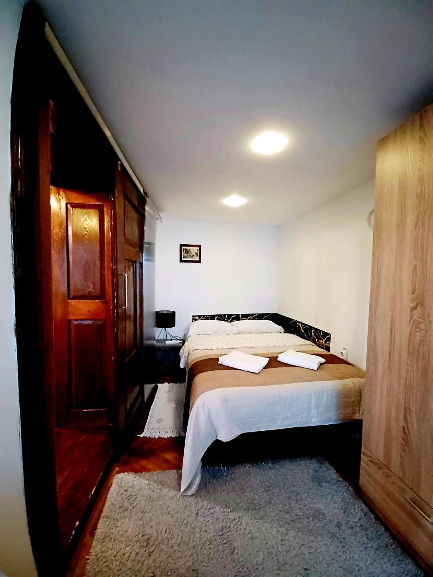 Historic Center Apartment Brasov Exterior photo